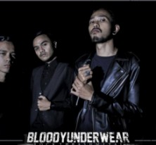 BLOODYUNDERWEAR