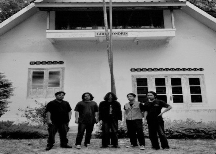 The Mokses