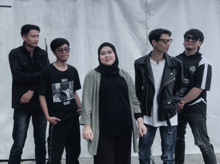 SVMMERTIME BAND