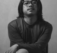 Lamunan Surti