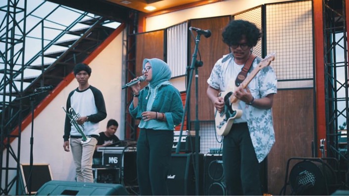 Jendela Kayu