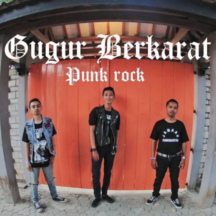 gugur berkarat