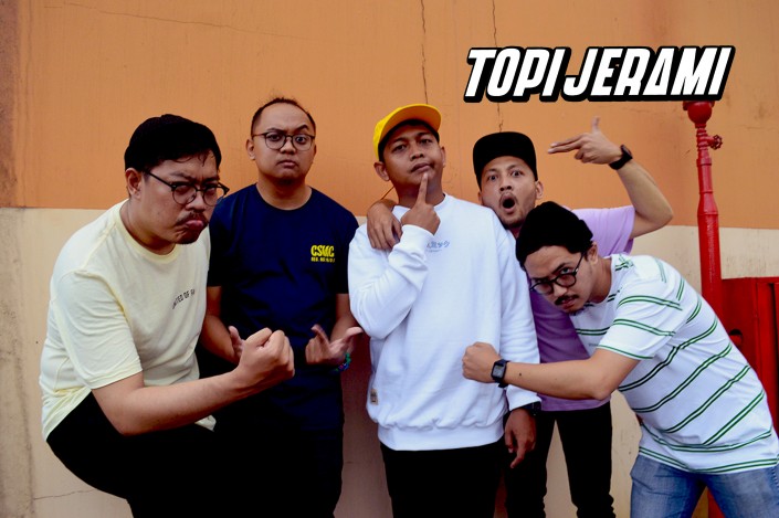 Topi Jerami