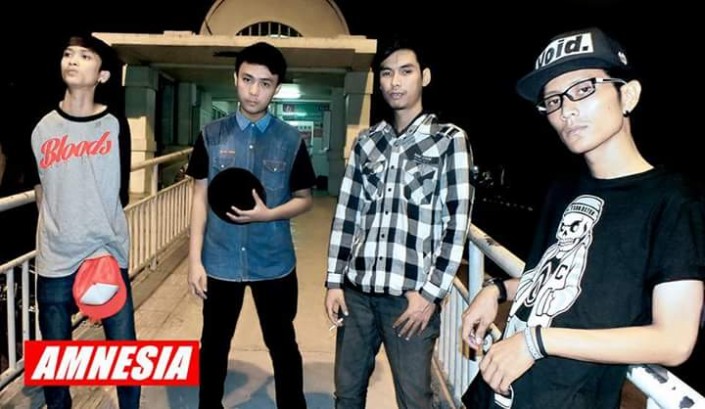AMNESIA