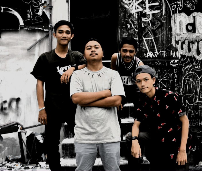 DIRTY RACER