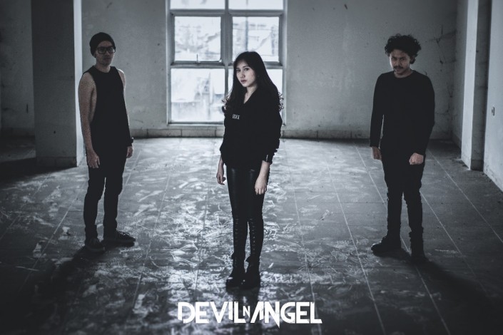 DEVIL N ANGEL