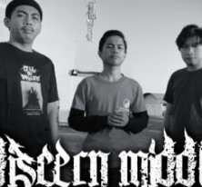 Discern Middle