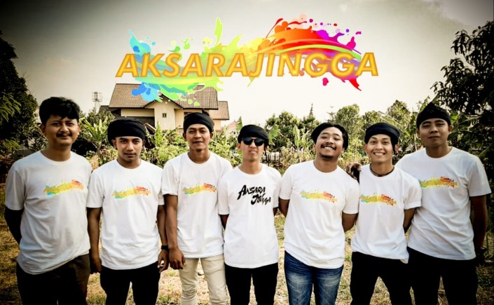 AksaraJingga