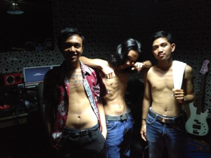 MATA ELANG