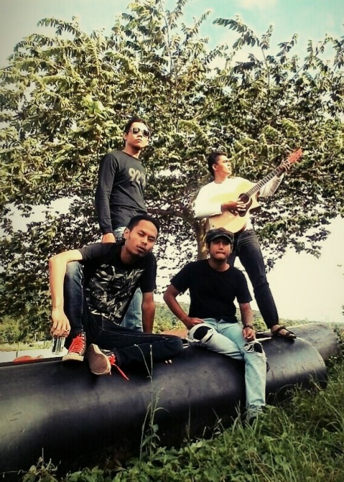 YossBand