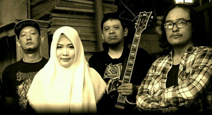 SEBENING EMBUN