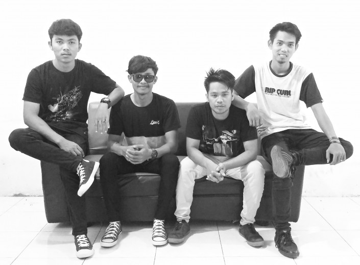 BLACKWHITE