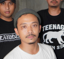 BARIKADE