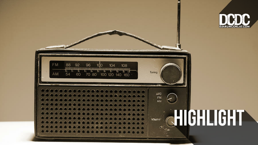 Radio, Pencapaian Awal yang Menyenangkan Sebuah Band
