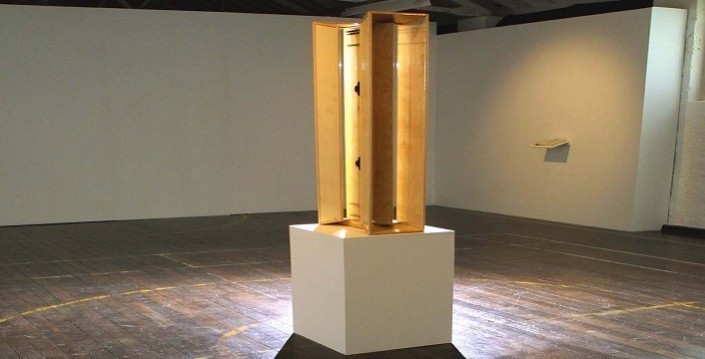 Aeolian Wind Harp, Berbunyi Dengan Angin 