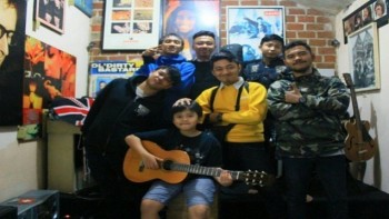 Seekor Ikan Jamuri Kancah Musik Lokal