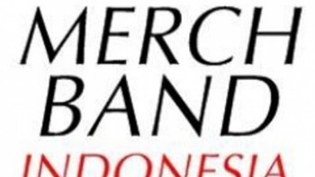 Merchandise band atau merchandise fanbase? Pilih Mana?