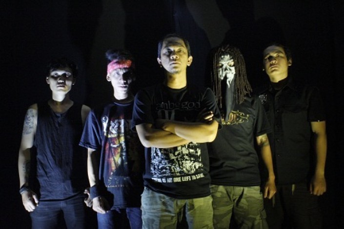 Stead Of Truth, Antara Tigapagi dan Metalcore
