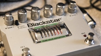 Berdistorsi Dengan Blackstar HT-Dual