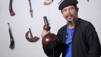 Dodong Kodir &  Lungsuran Daur Contemporary Instruments