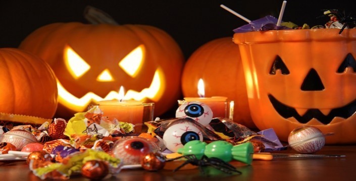 Berbagi Kebahagiaan Di Malam Halloween!