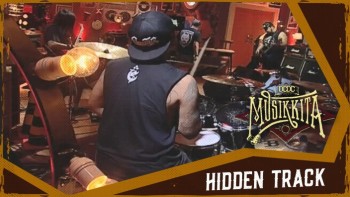 Hellcrust (Hidden Track MUSIKKITA)