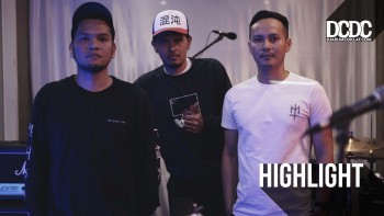 Interview: Mengkonotasikan Senang-Senang Lewat 