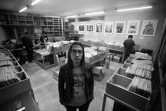 From vinyl to Rock and Roll Guru