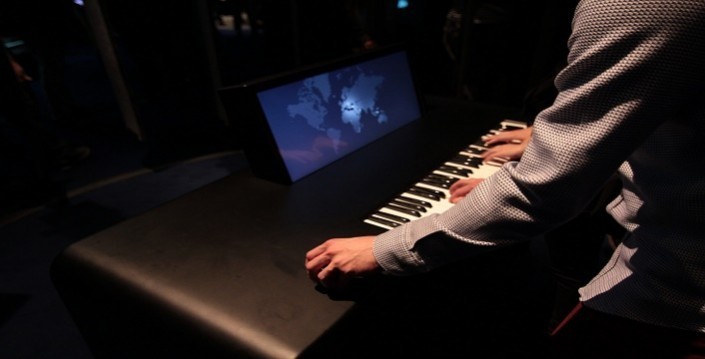 Musik Seluruh Dunia Dalam Satu Instrumen - Software