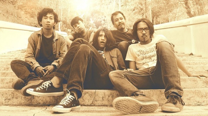 Afapika, Menyatukan Rasional dan Irasional