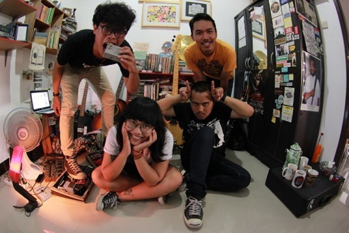Seahoarse, Bebunyian Shoegazer dan Psikadelia Dari Dasar Laut