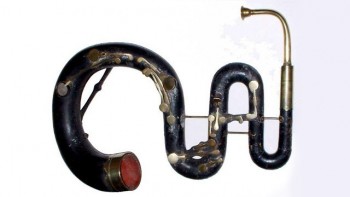 The Serpent, Instrumen 'Ular' Kuno 