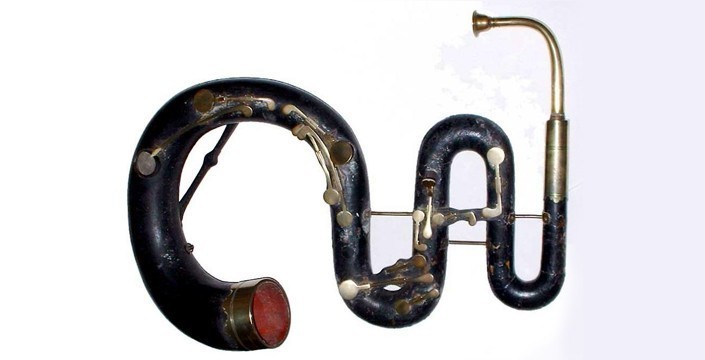 The Serpent, Instrumen 'Ular' Kuno 