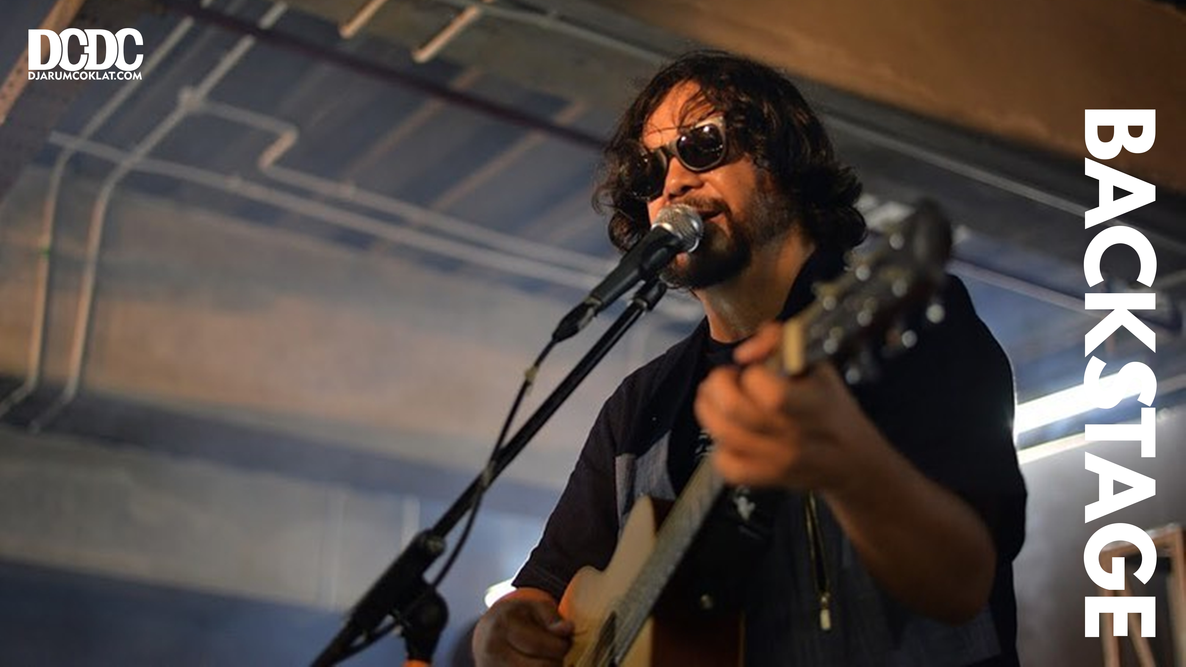 Sir Dandy dan Semua Kesenangan Versinya