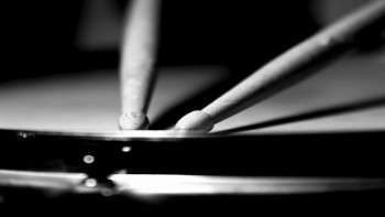 Lima Tips Memilih Snare Drum