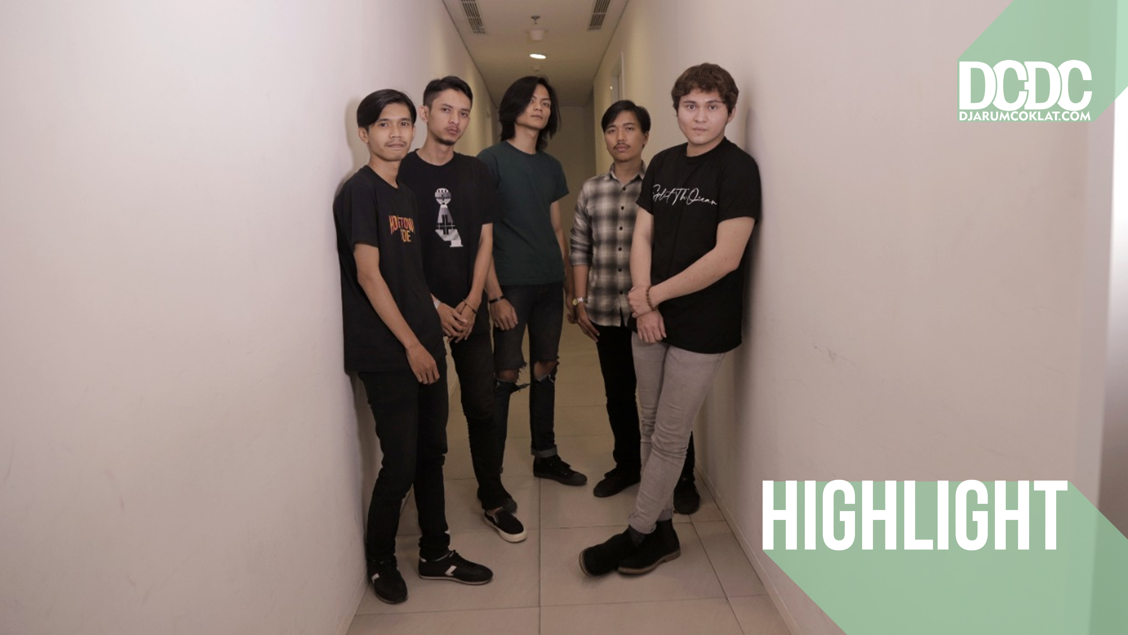 Split The Ocean : Band Alternatif Tanpa Romantisme Grunge