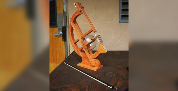 Batu Maple + Kaca = The Uncello